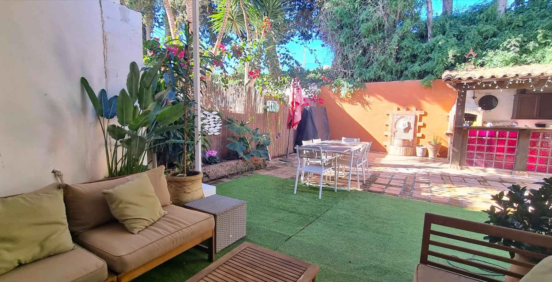 Villa 4 Bed House With Pool Walk To Puerto Banus Fast Internet à Marbellac Extérieur photo