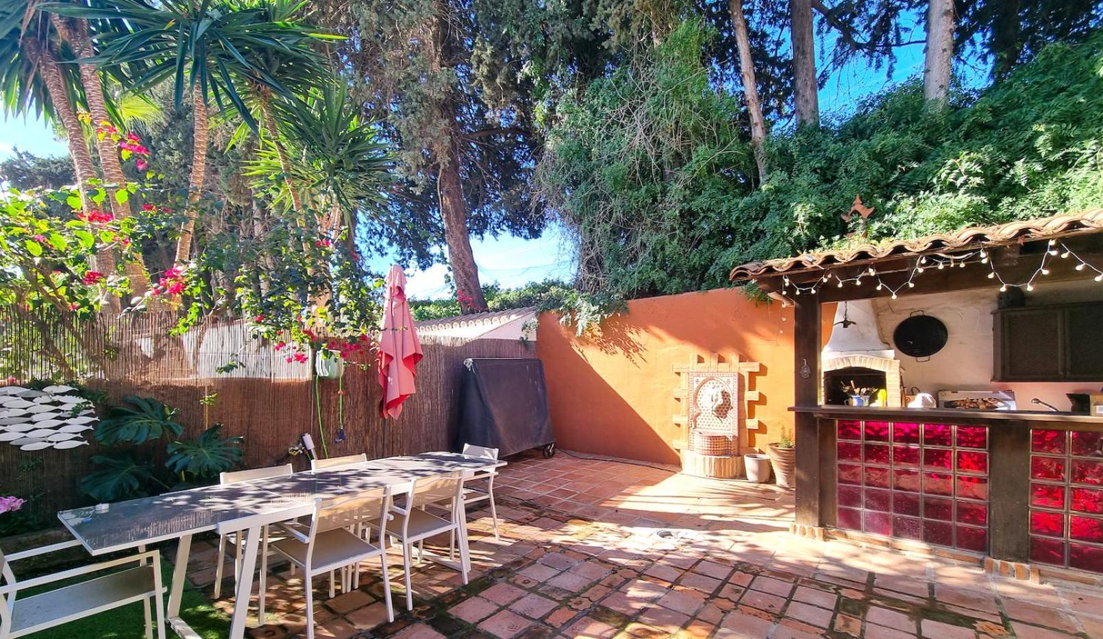 Villa 4 Bed House With Pool Walk To Puerto Banus Fast Internet à Marbellac Extérieur photo