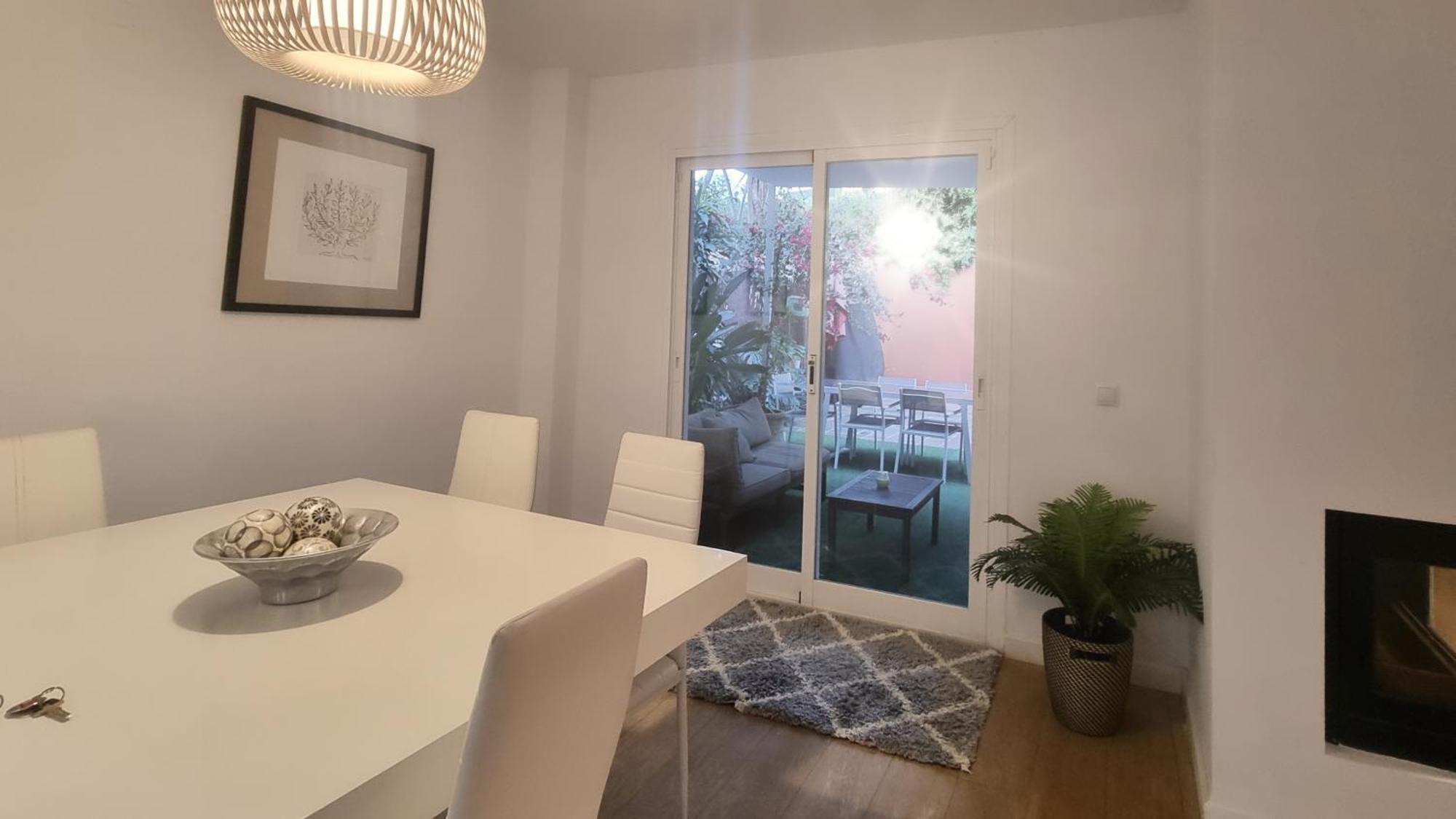 Villa 4 Bed House With Pool Walk To Puerto Banus Fast Internet à Marbellac Extérieur photo